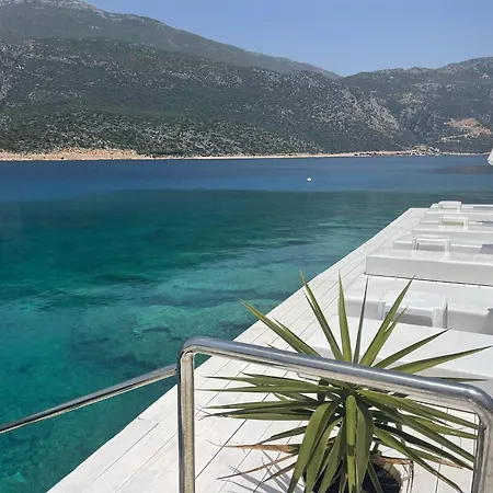 Otel Club çapa
