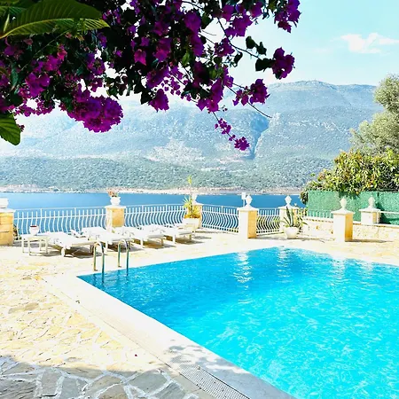 Otel Club çapa