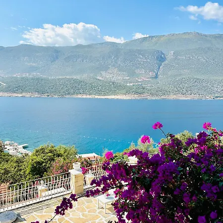 Club çapa Otel Kaş