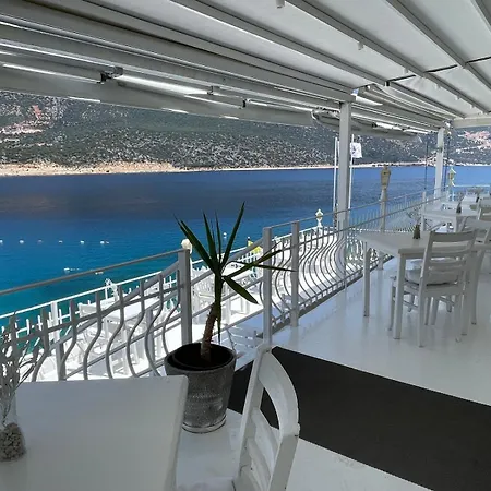 Otel Club çapa